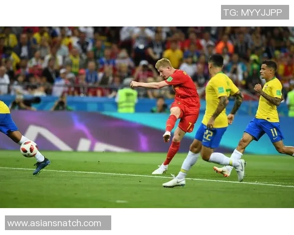 足球明星遭雷击瞬间视频曝光引发网友热议与关注